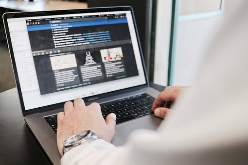 網(wǎng)站設(shè)計預(yù)測的未來-瑩晨建站-www.algeanandpartners.com